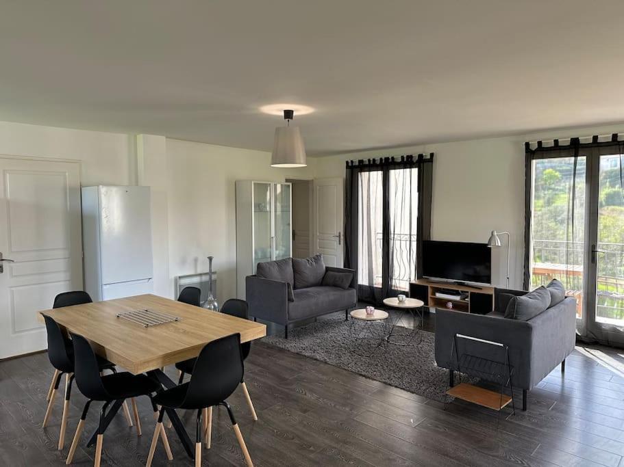 Villa Constance 3 Antibes - Spacieux Logement En Dernier Etage Exterior foto